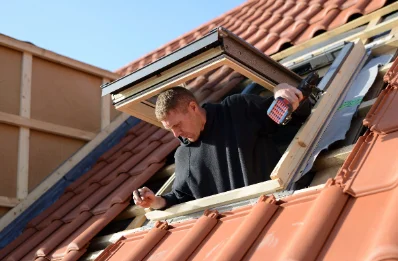 Pose de fenêtres de toit Velux à Buvilly